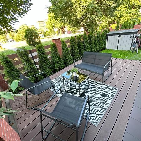 Lux Garden Apartment Колобжег Екстер'єр фото